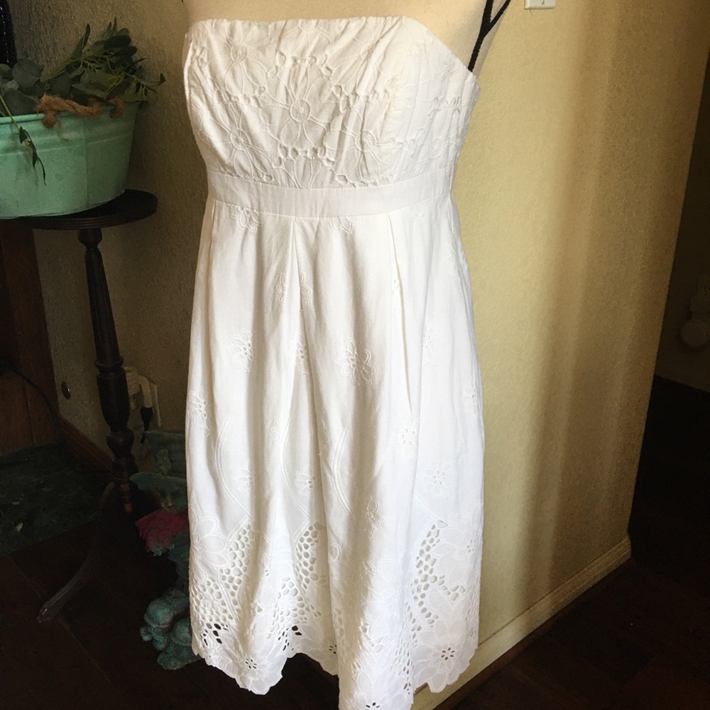 Lilly Pulitzer White Pleated Strapless Sundress - Picture 2 of 16